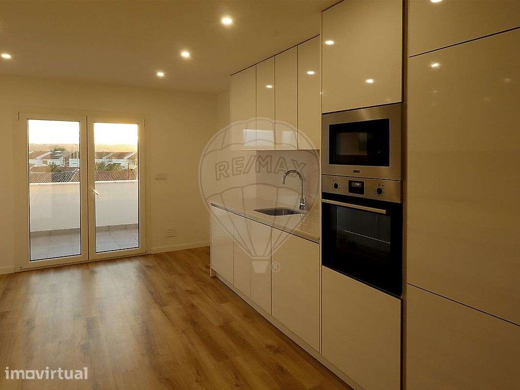 Apartamento T4 para arrendamento - Grande imagem: 2/26