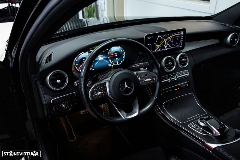 Mercedes-Benz C 300 de AMG Line - 21