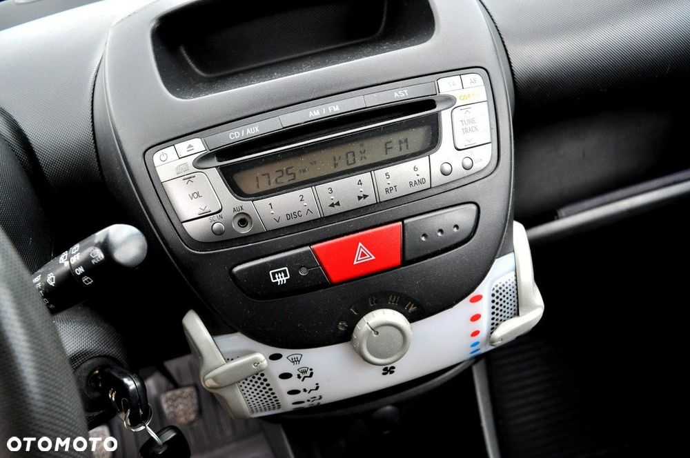 Citroën C1 1.0 VTi Live EU6 - 15
