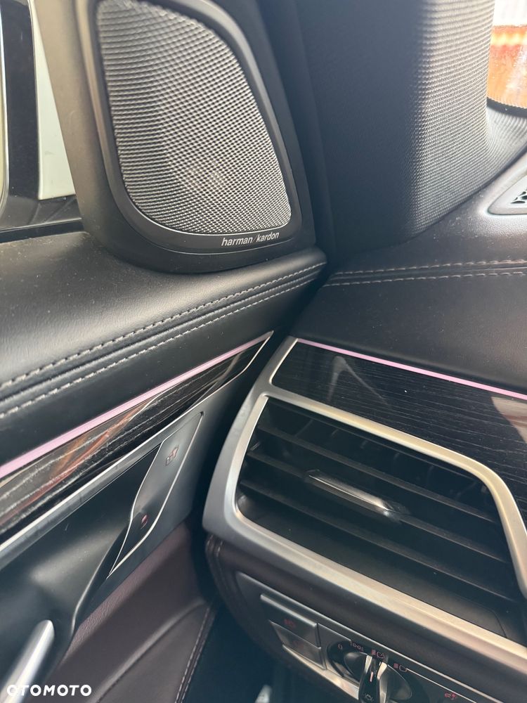 BMW Seria 7 740Li xDrive - 15
