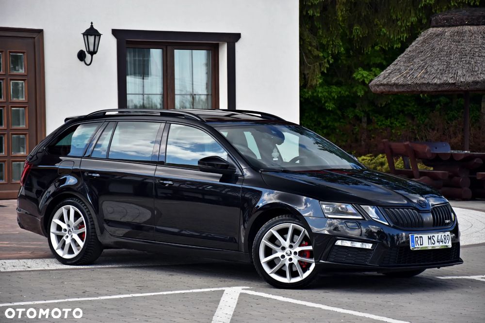 Skoda Octavia 2.0 TDI DSG RS - 5