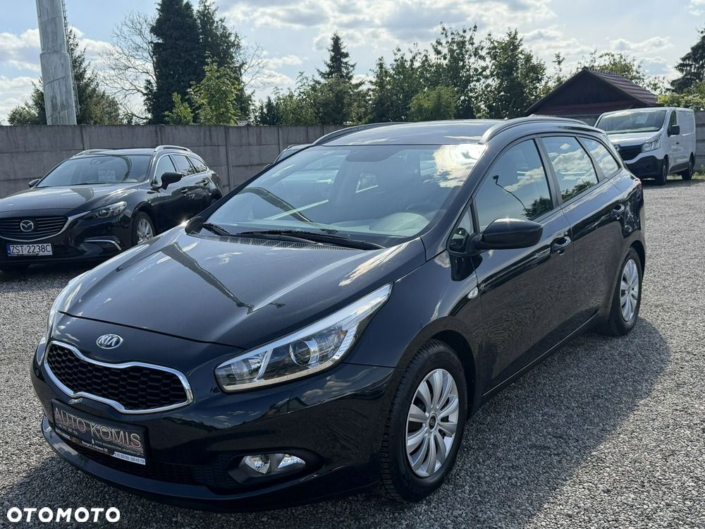 Kia Ceed - 14