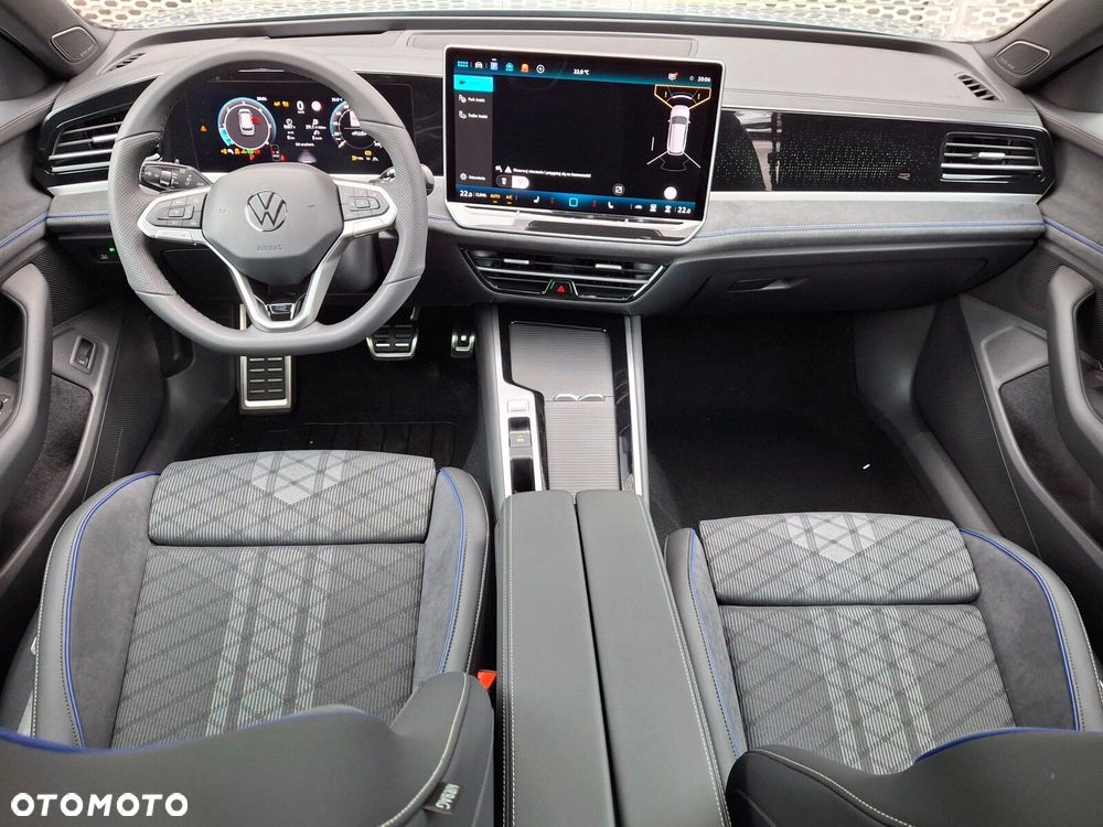 Volkswagen Passat - 23