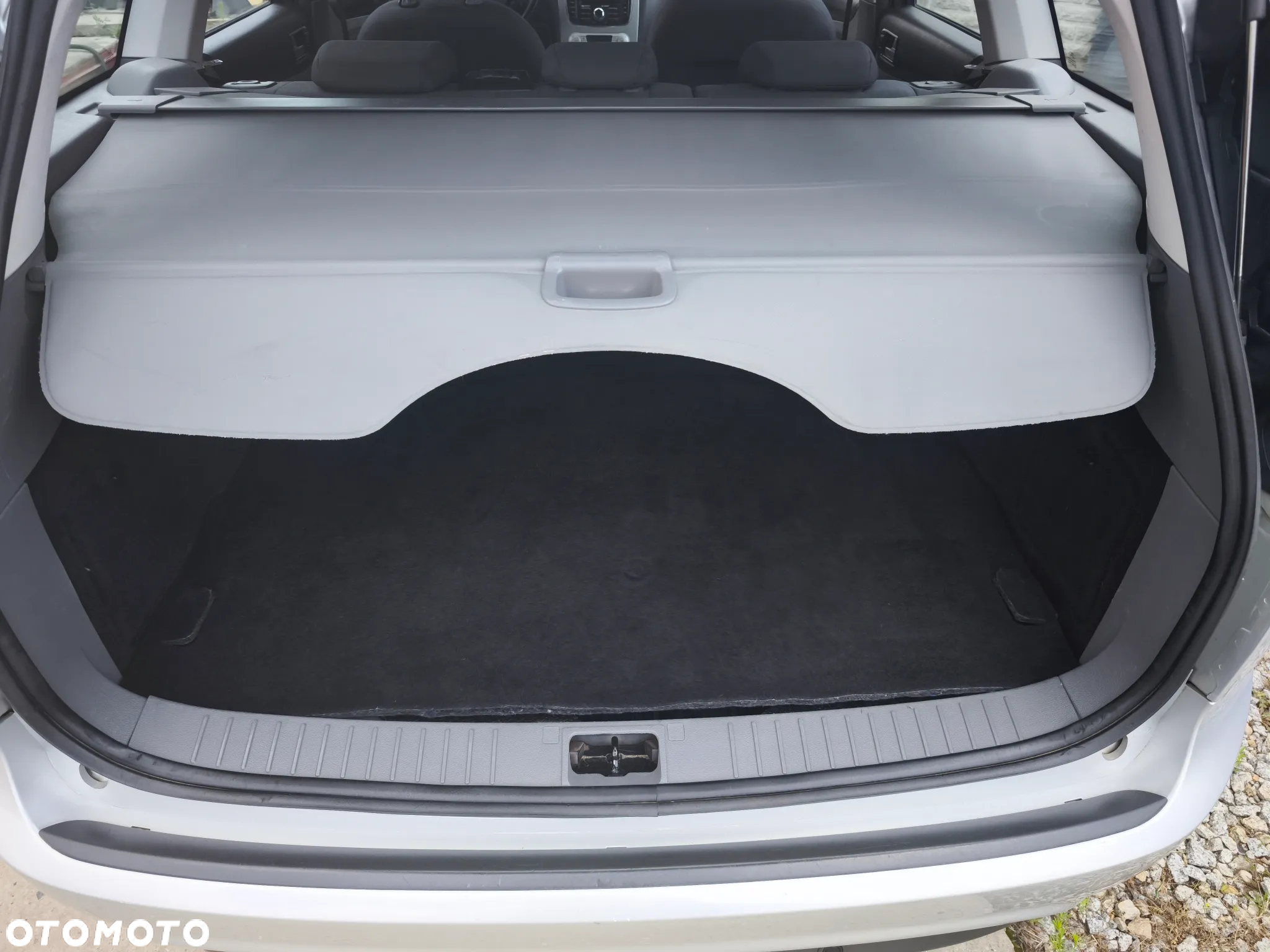 Ford Focus 1.8 FF Platinium X - 28