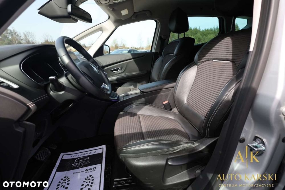 Renault Scenic - 36