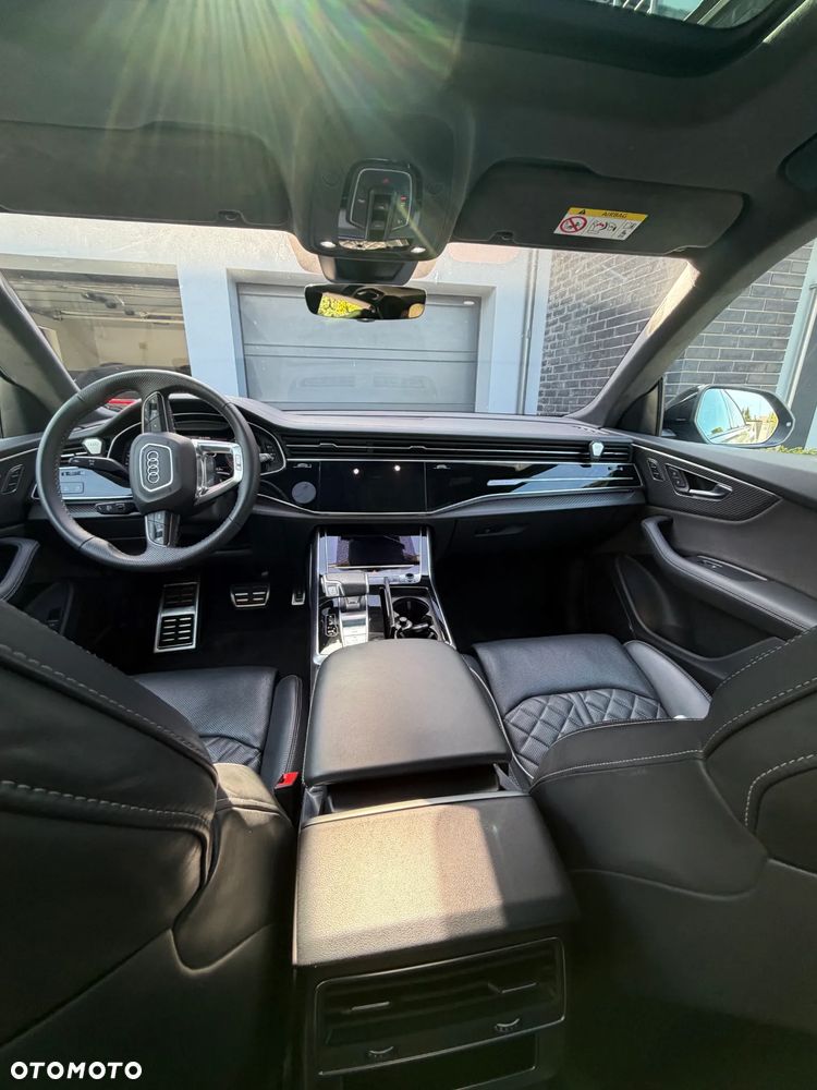 Audi SQ8 - 6