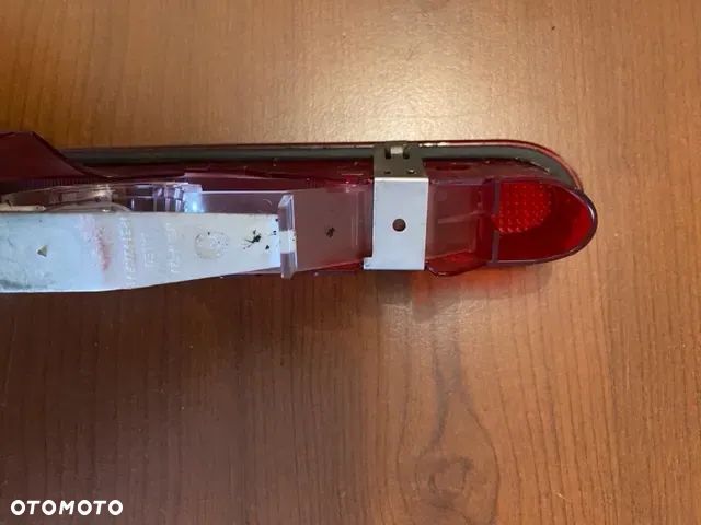TRZECIE ŚWIATŁO STOP MERCEDES CITAN - 4