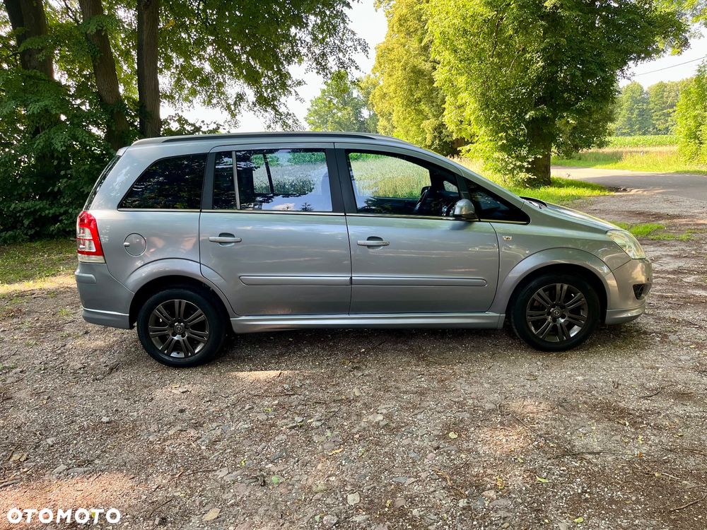 Opel Zafira 1.6 Edition - 4