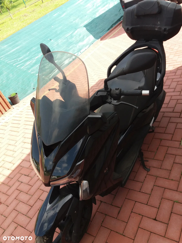 Yamaha X-max