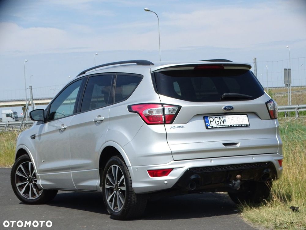 Ford Kuga 2.0 TDCi AWD ST-Line - 5