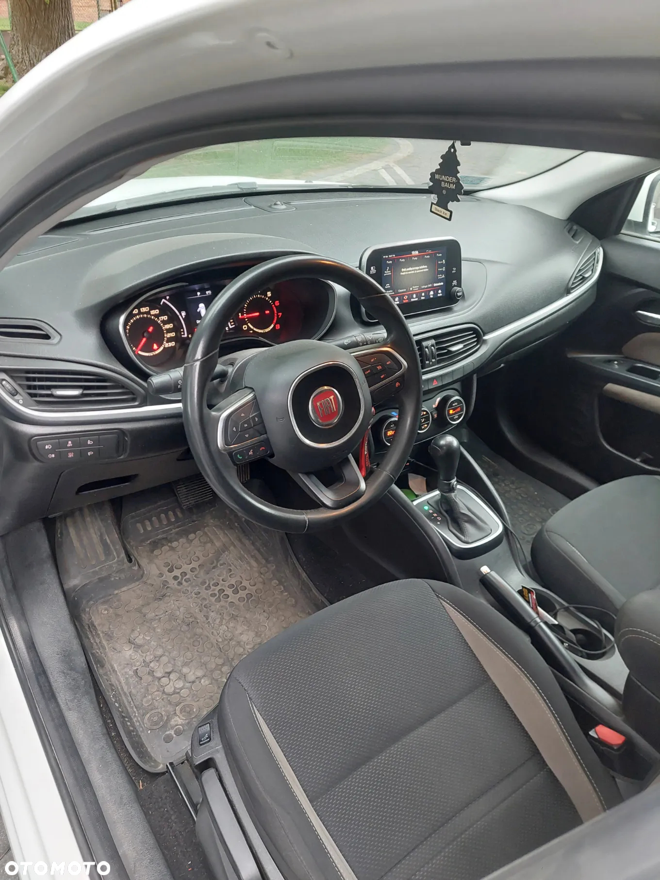 Fiat Tipo 1.6 E-Torq 16v Easy - 4
