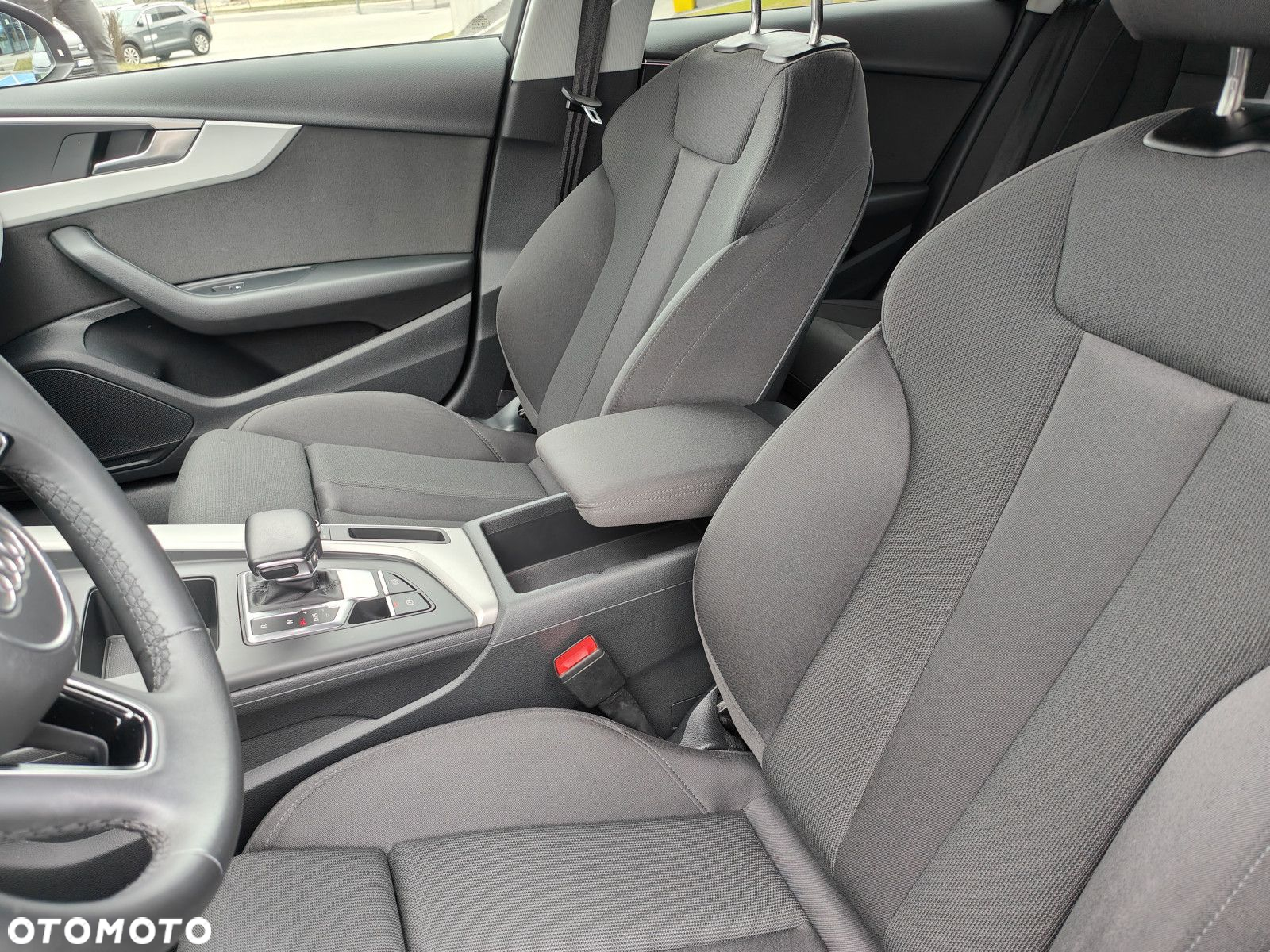 Audi A4 - 12