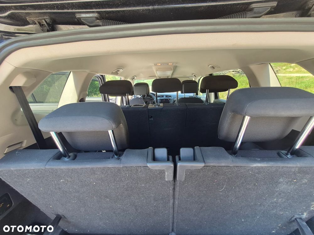 Volkswagen Tiguan Allspace 2.0 TDI 4Mot SCR Comfortline DSG - 17