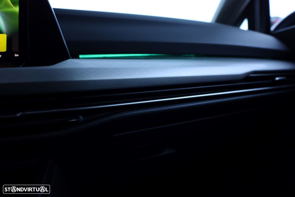 VW Golf 1.0 TSI Life - 38