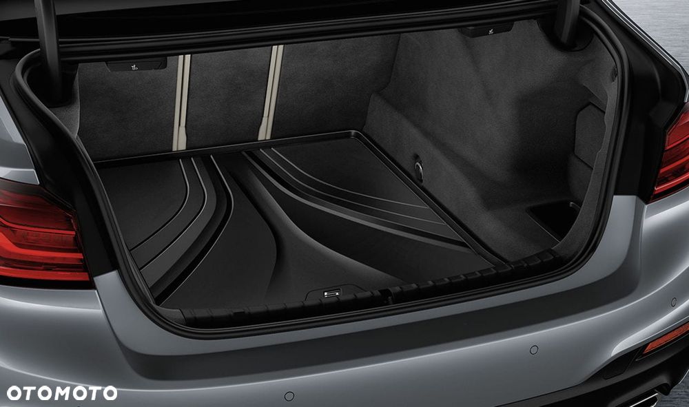 Mata gumowa bagażnika BMW Serii 5 (G30, F90) - 1