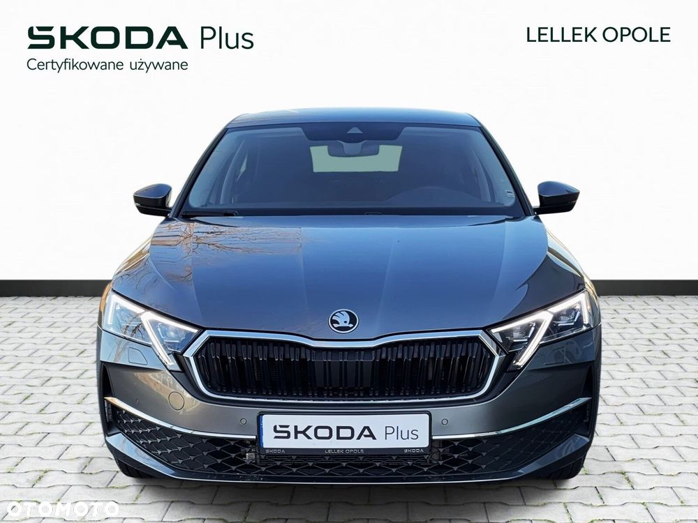 Skoda Octavia 2.0 TDI Selection DSG - 2