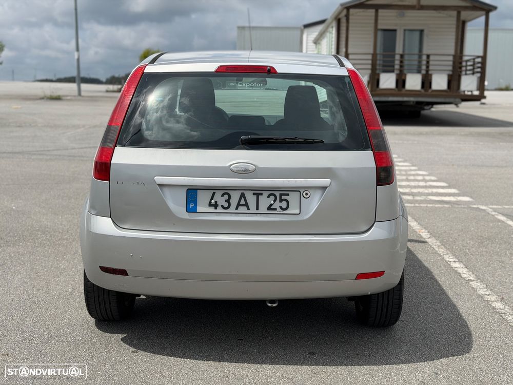 Ford Fiesta 1.25 Ambiente - 12