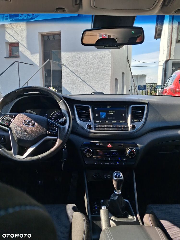 Hyundai Tucson - 11