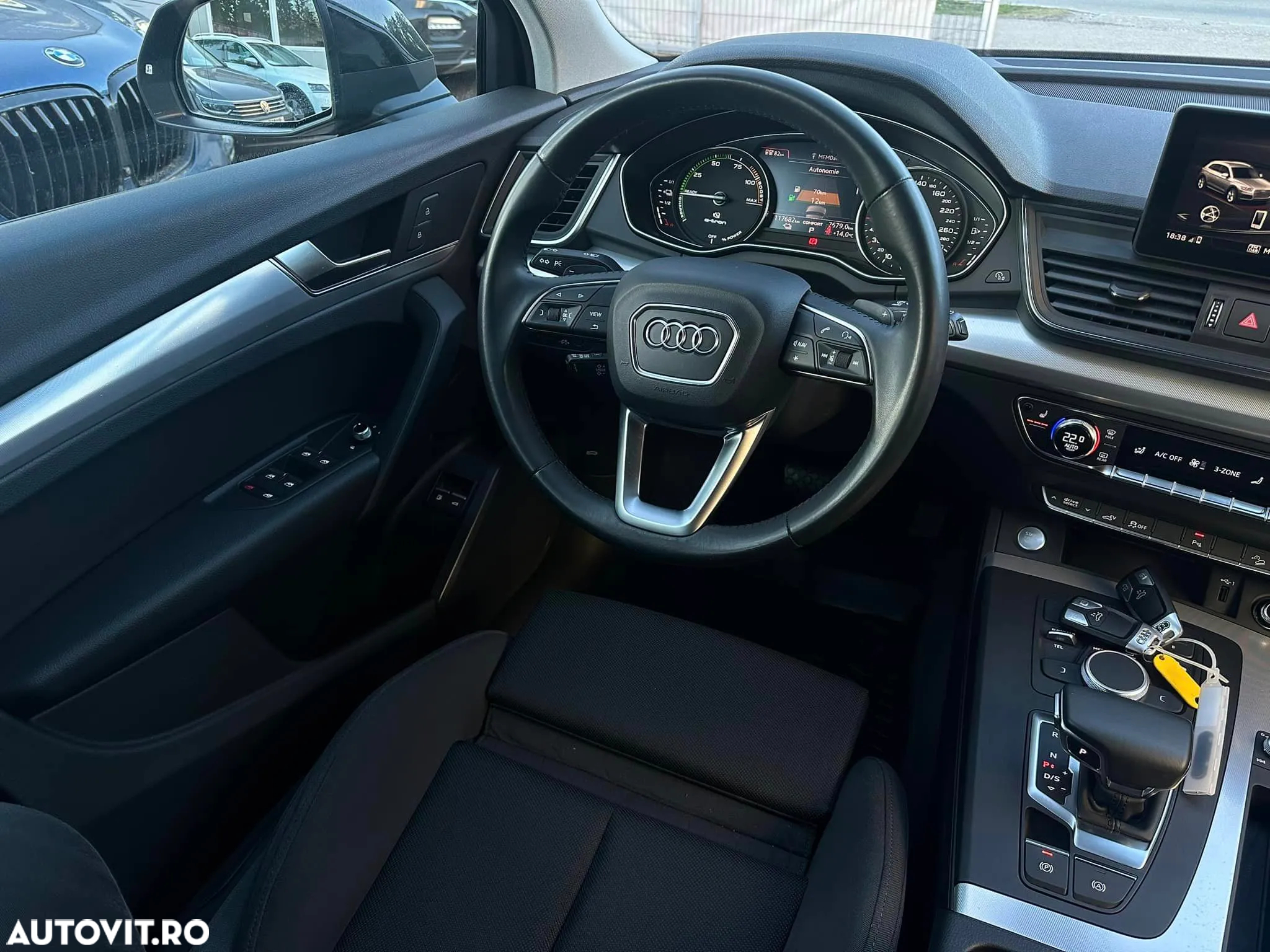 Audi Q5 50 TFSI e quattro S tronic design - 8