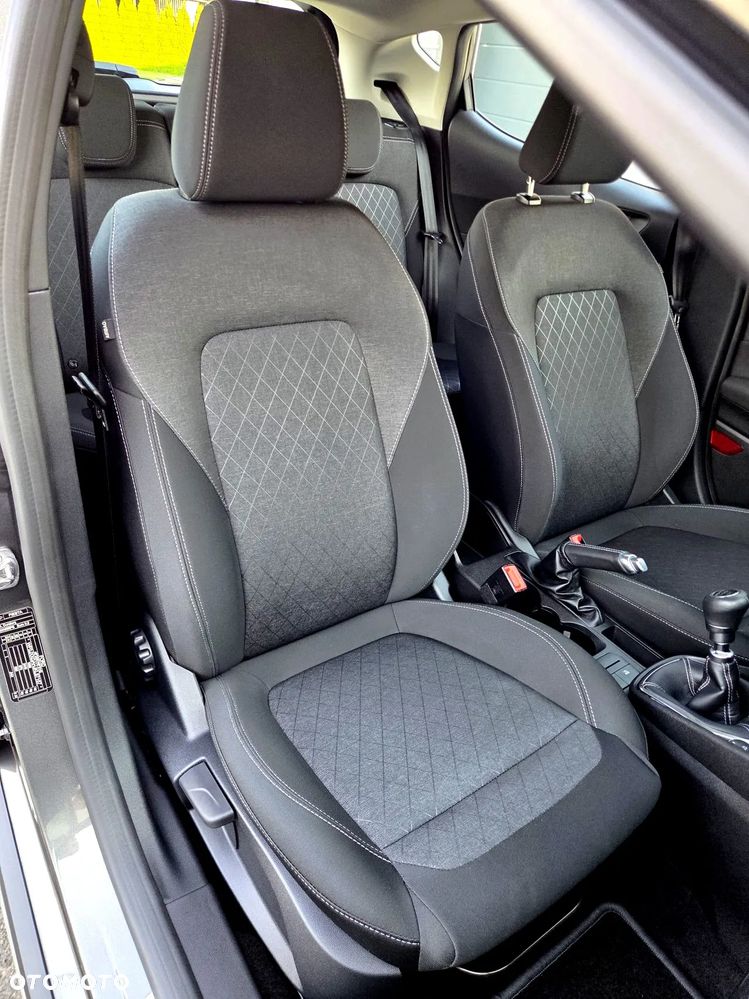 Ford Fiesta 1.5 TDCi ACTIVE - 19
