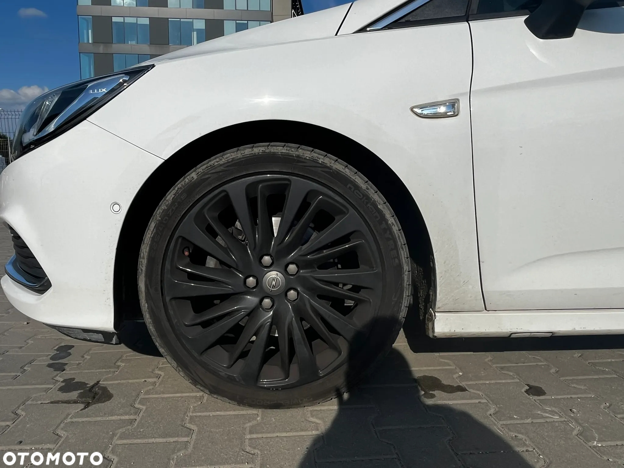 Opel Astra V 1.6 T Dynamic S&S - 7