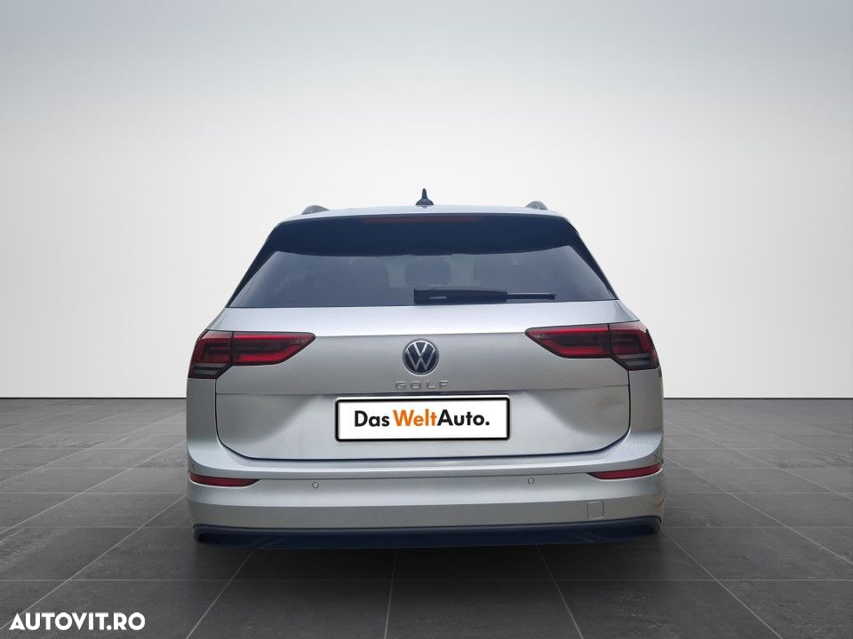 Volkswagen Golf - 5