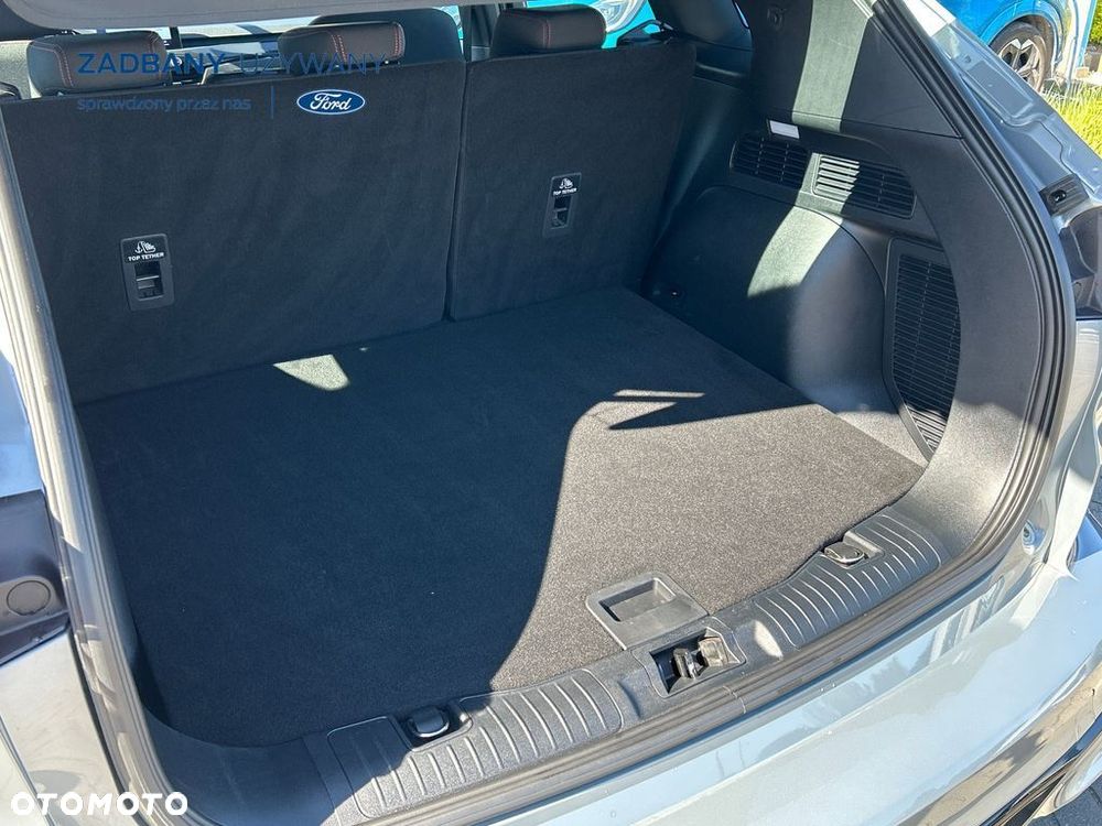 Ford Kuga - 16