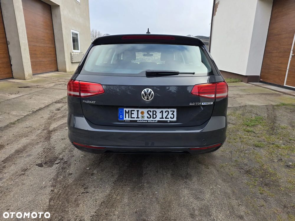 Volkswagen Passat Variant 2.0 TDI SCR DSG Comfortline - 36