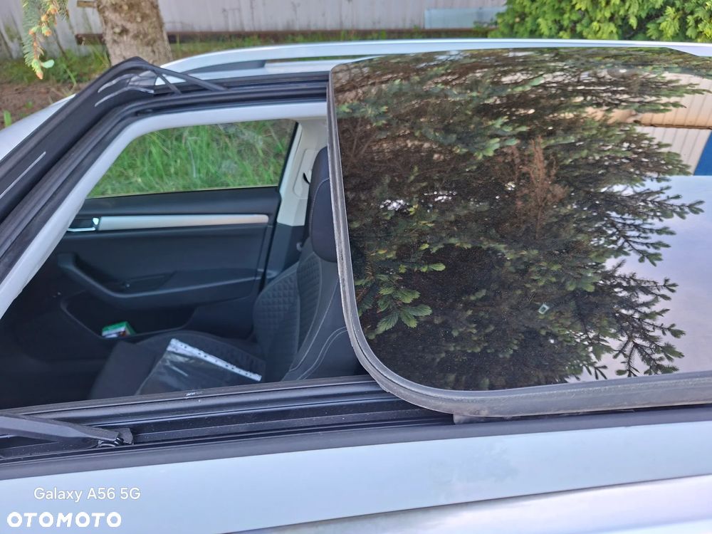 Skoda Superb 2.0 TDI Style - 16