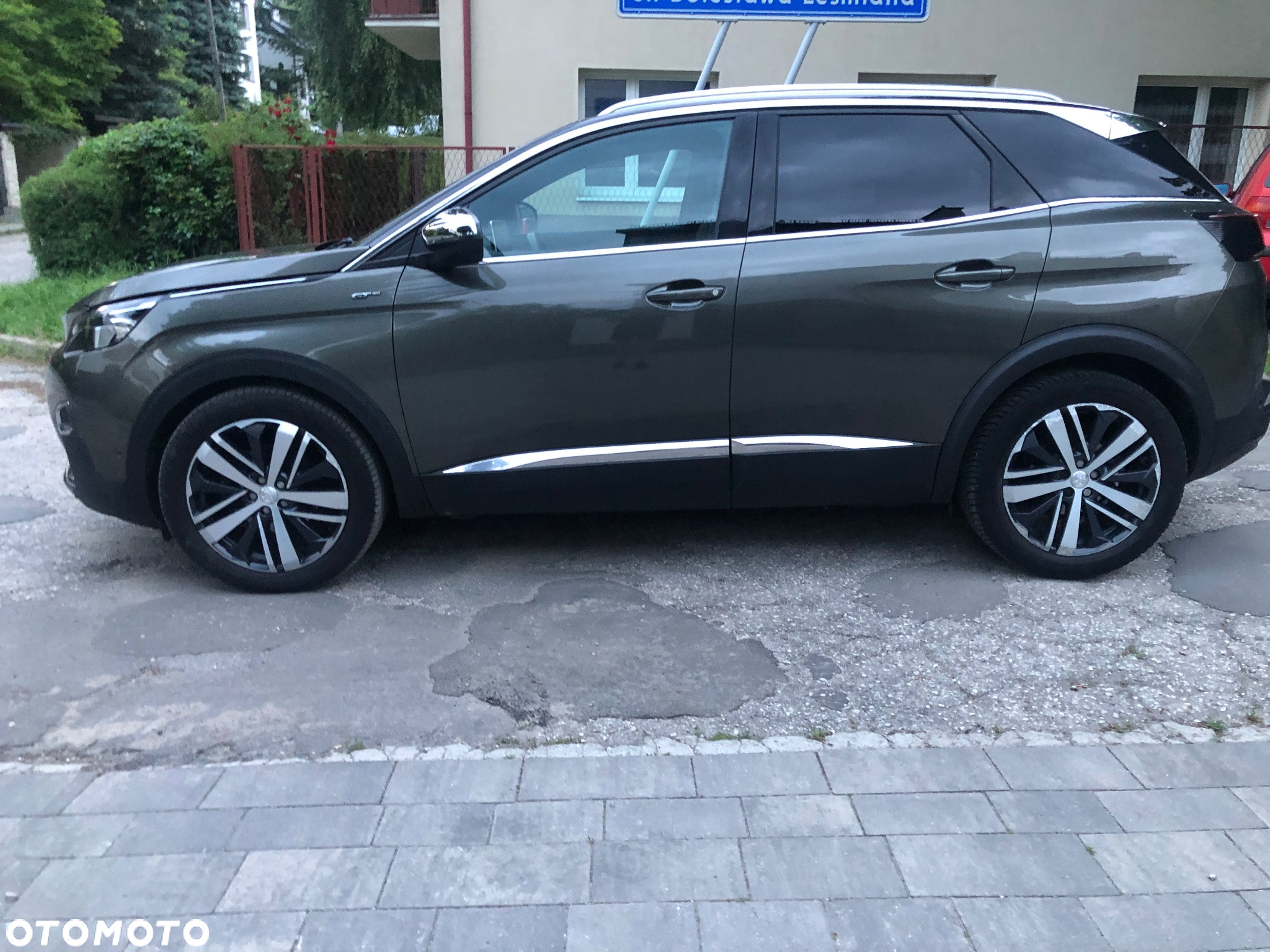 Peugeot 3008 BlueHDi 180 Stop & Start EAT8 GT - 4