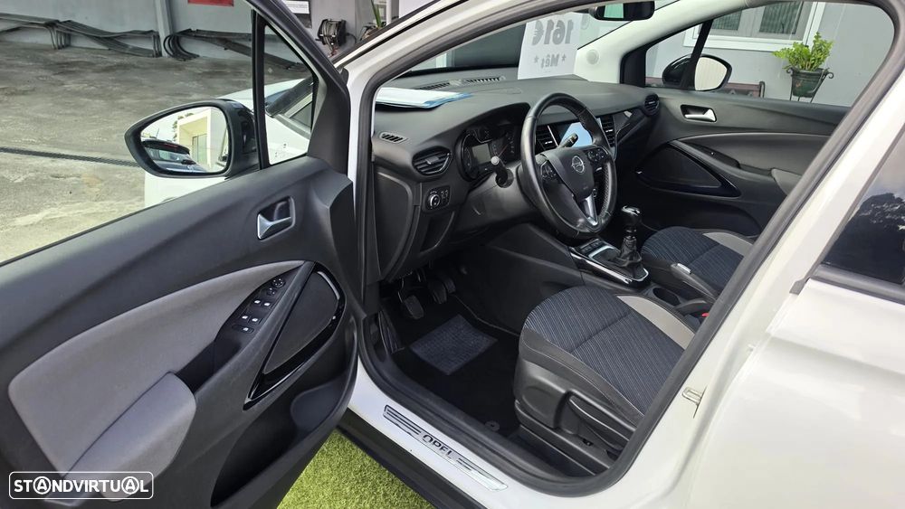 Opel Crossland X 1.2 T 120 Anos - 8