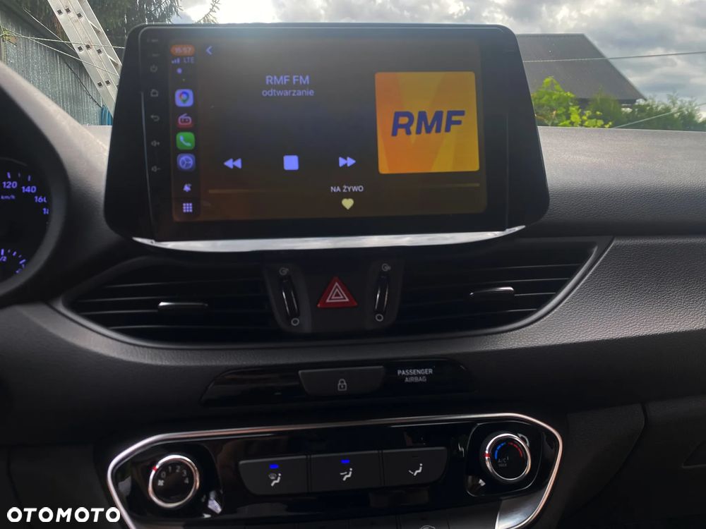 Hyundai i30 - 23