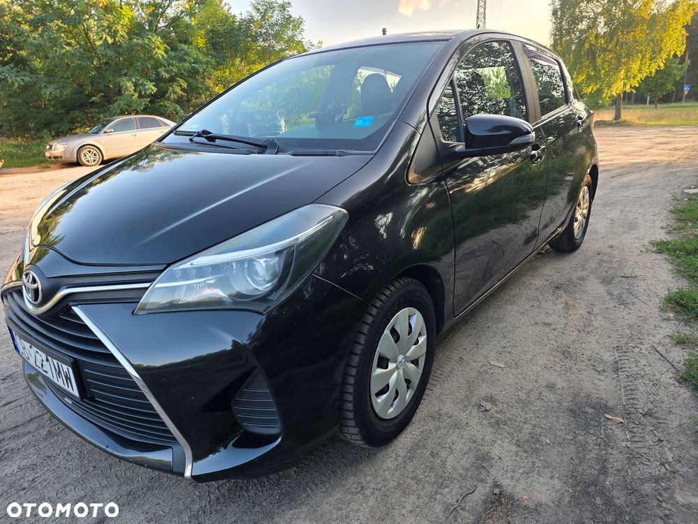 Toyota Yaris 1.0 Premium EU6 - 8
