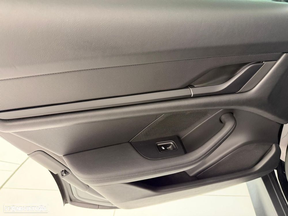 Porsche Taycan Standard - 21