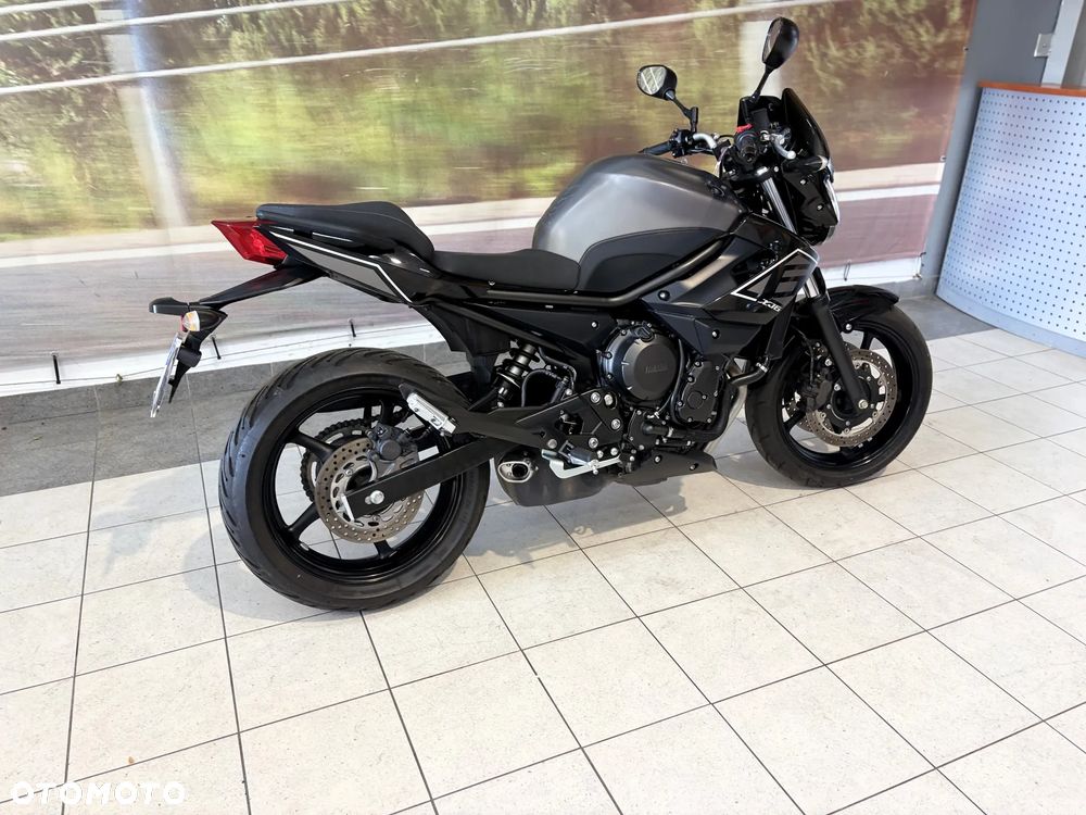 Yamaha XJ - 19