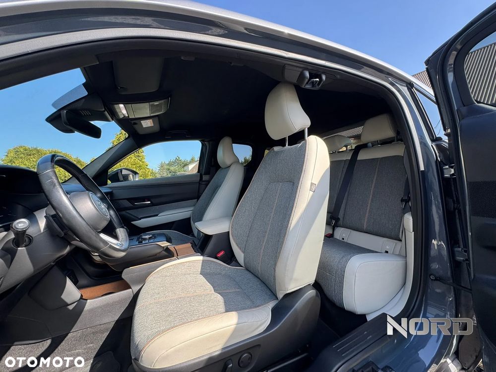 Mazda MX-30 e-SKYACTIV - 13