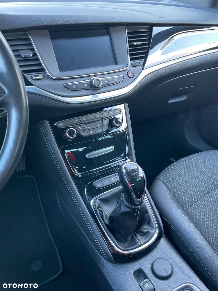 Opel Astra 1.4 T Elite - 22