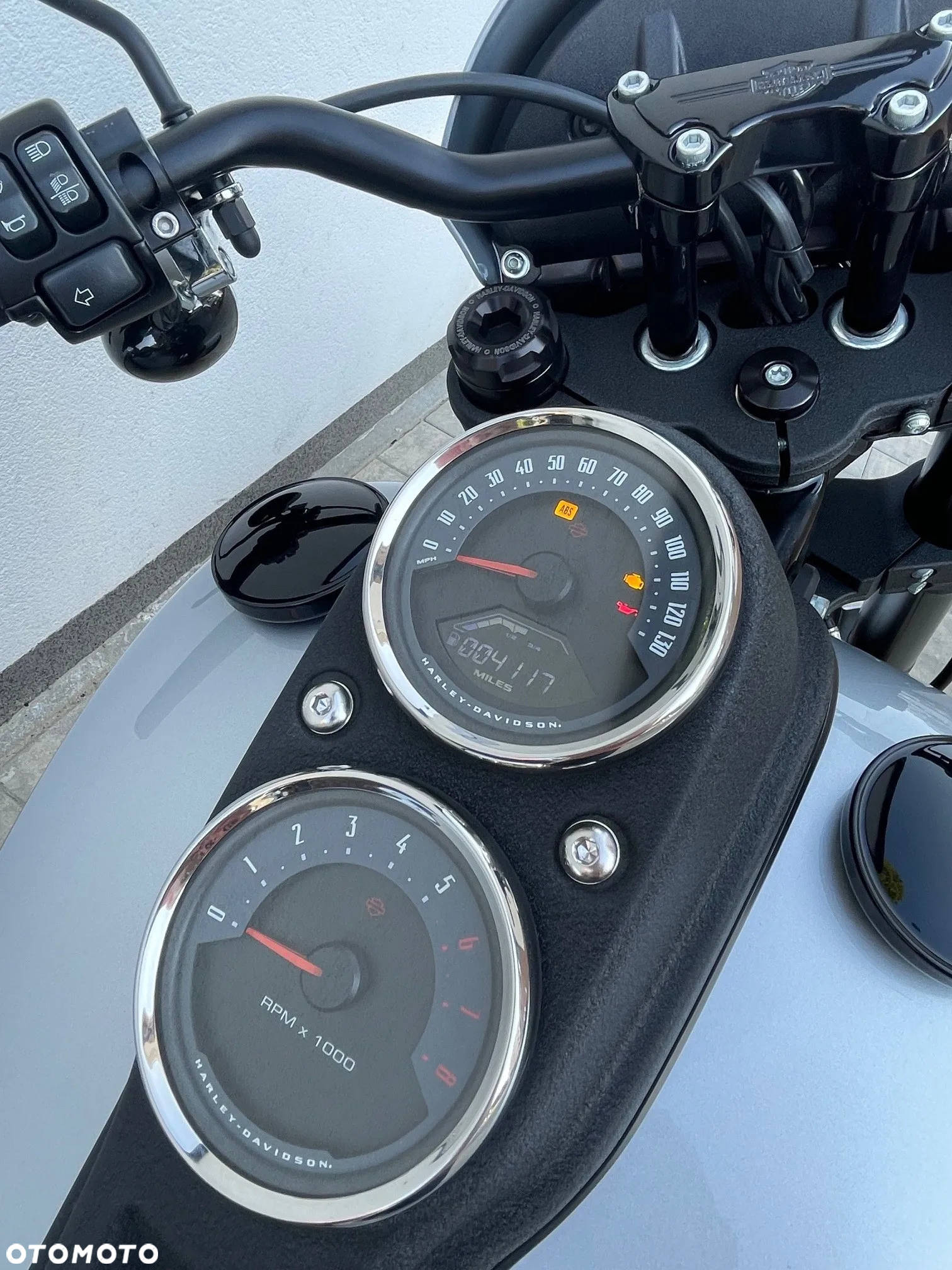 Harley-Davidson Dyna Low Rider - 6