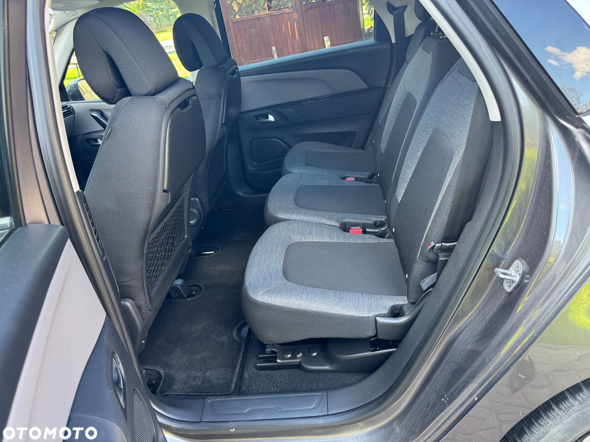 Citroën C4 SpaceTourer 1.2 PureTech Shine S&S - 26