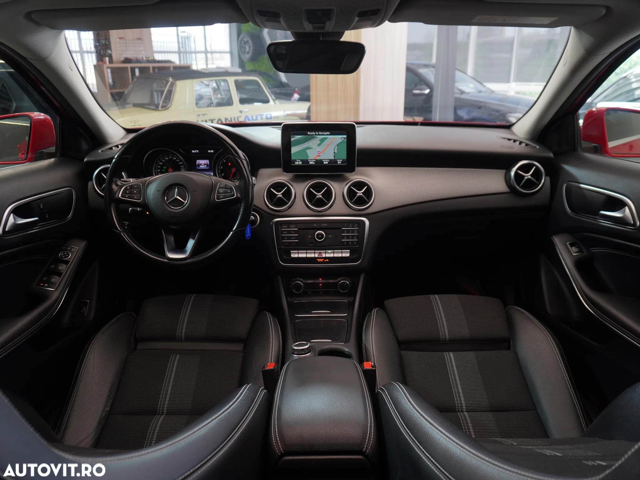 Mercedes-Benz GLA - 7