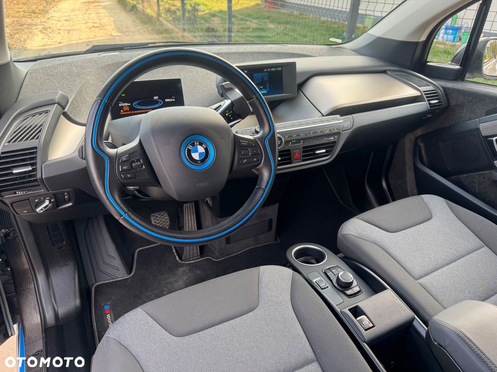 BMW i3 (120 Ah) - 12