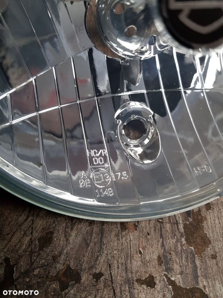Oryginalny klosz reflektora Harley Dyna Softail 68344-05 - 3