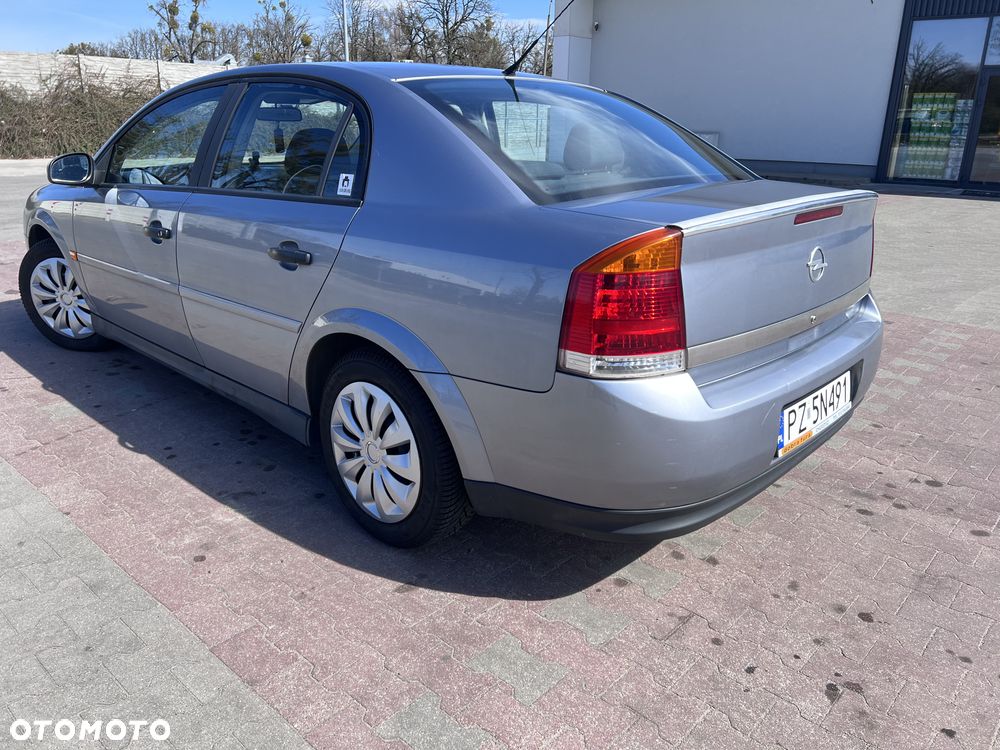 Opel Vectra 1.8 - 4