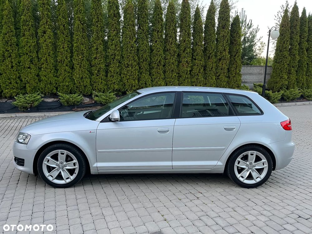 Audi A3 Sportback 2.0 TDI S line Sportpaket plus - 2