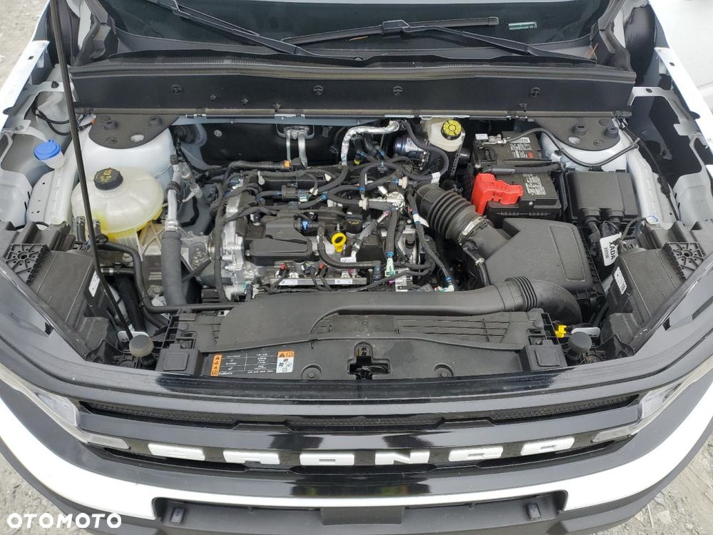 Ford Bronco - 11