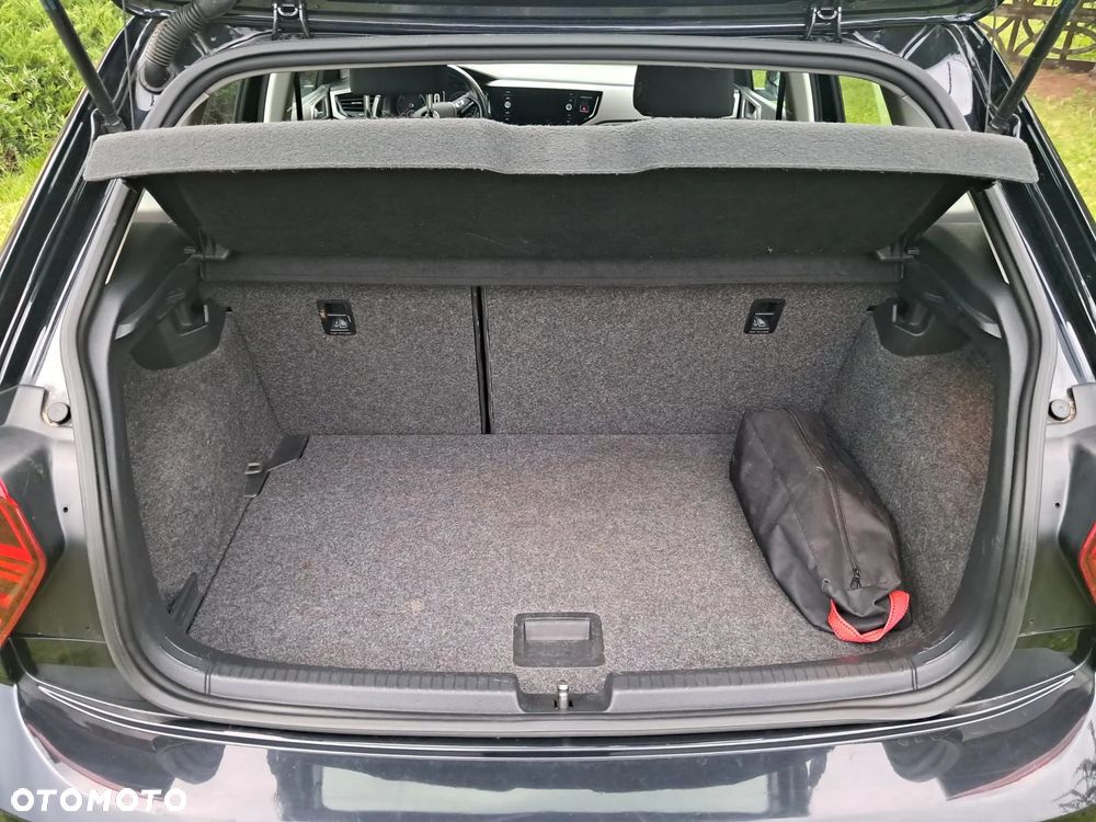 Volkswagen Polo 1.6 TDI SCR DSG Comfortline - 12