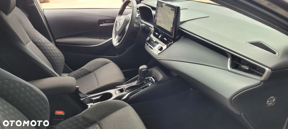 Toyota Corolla 1.8 Hybrid Comfort - 11