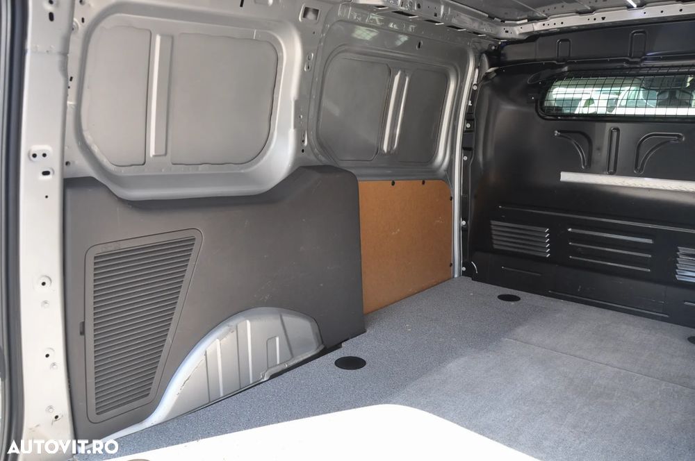 FORD Transit Connect 2022 — imagine 9