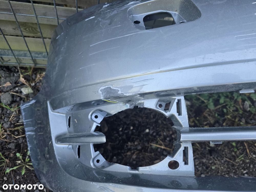 Audi a4 b7 zderzak przód na spryski ładny oryginał - 4