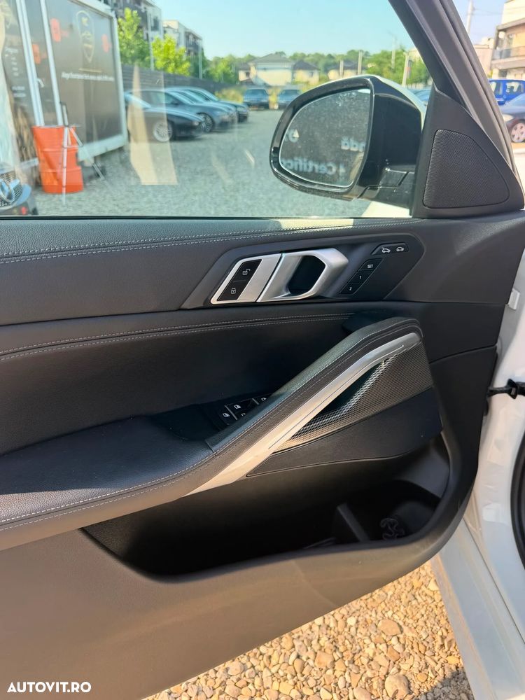 BMW X6 xDrive40i - 10